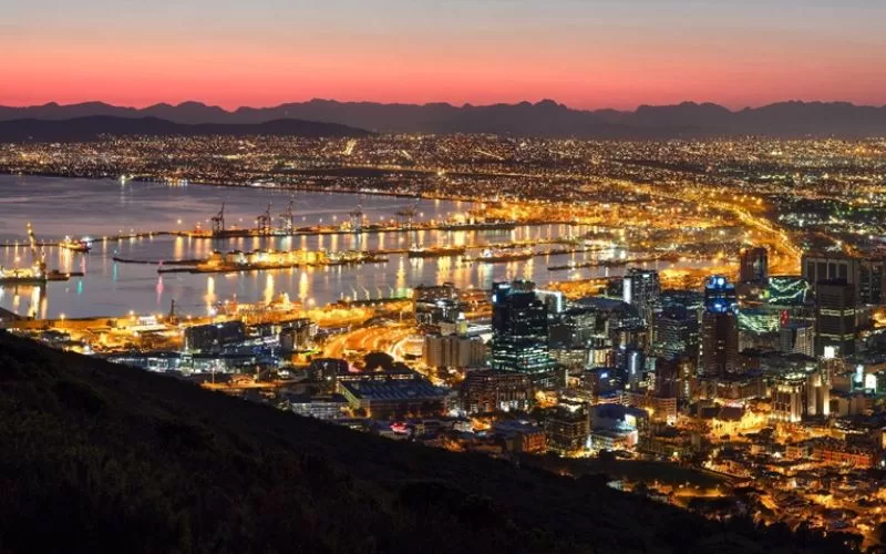 Vibrant Bay Harbour Market