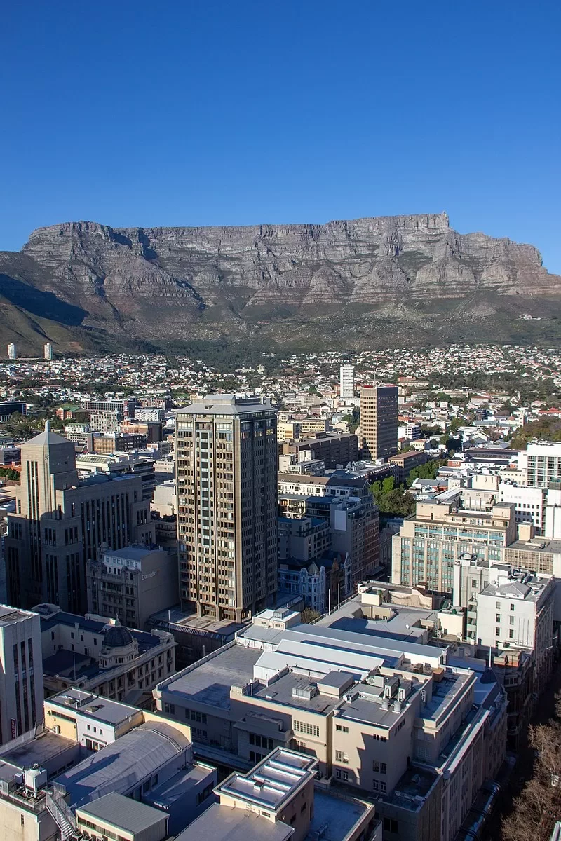 full-day-robben-island-and-kirstenbosch-gardens-tour1